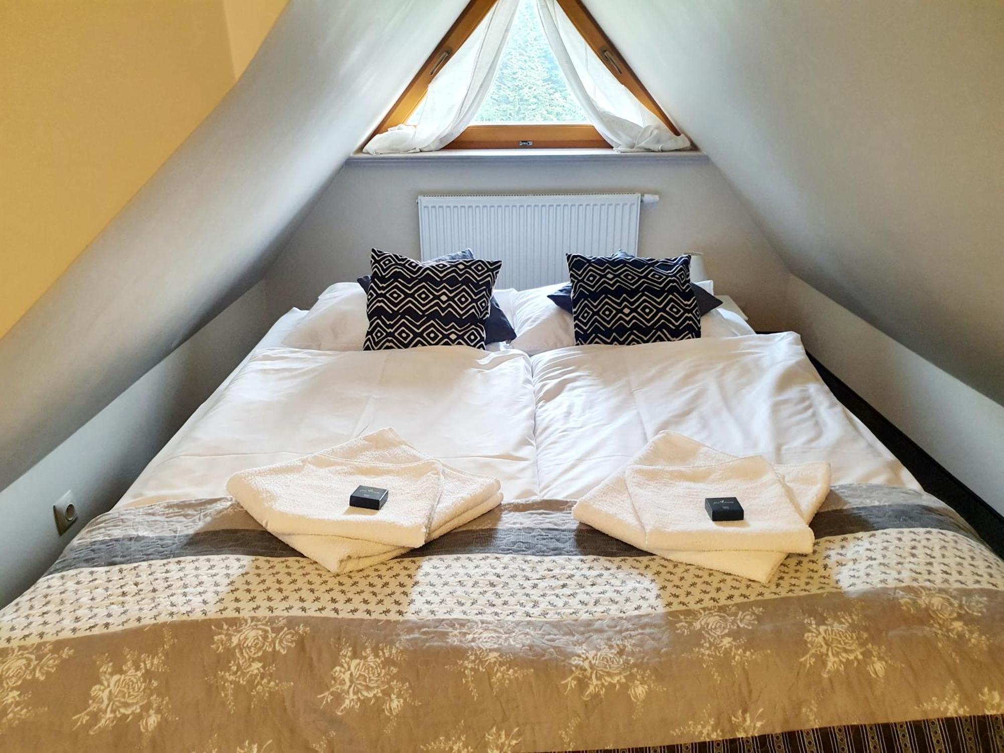 Krupowka Mountain Resort Szczyrk - Widokowy Hotel Z Basenami & Wellness Room photo