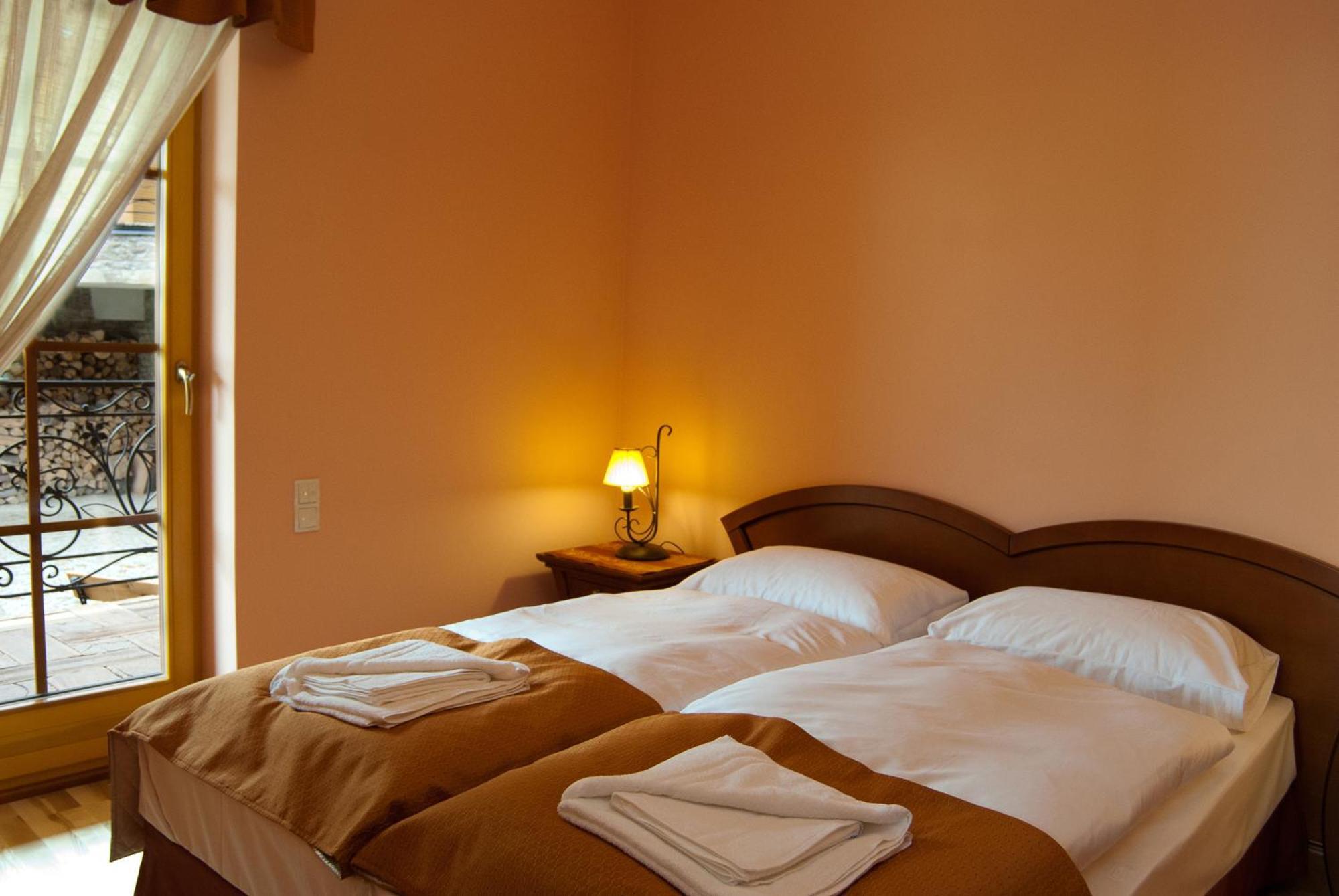Krupowka Mountain Resort Szczyrk - Widokowy Hotel Z Basenami & Wellness Room photo
